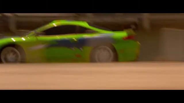 Брайн тренируется на Mitsubishi Eclipse [Форсаж 1] смотреть онлайн
