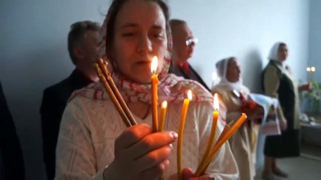 Встреча Благодатного огня у самолета. Уфа смотреть онлайн