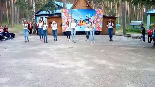 МЕНЯ НЕ БЫЛО МЕСЯЦ||я была в лагере танец 3 отряда 2 смена смотреть онлайн