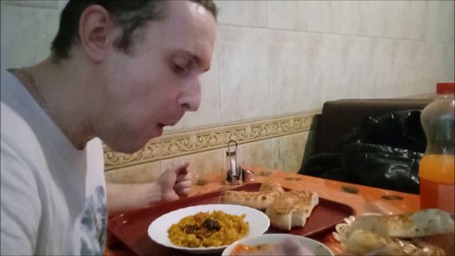 Лучшее место поужинать: чайхана смотреть онлайн