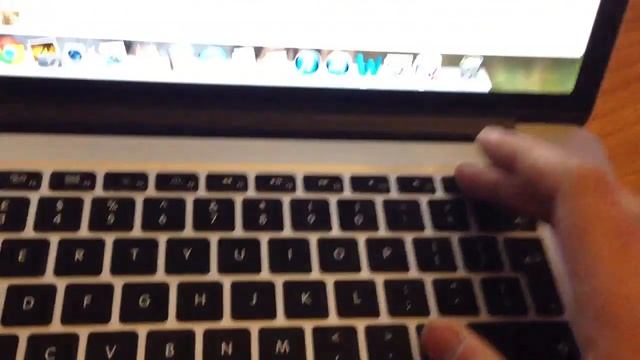 Mac & Windows 7 on MacBook Pro [VMware Fusion] смотреть онлайн