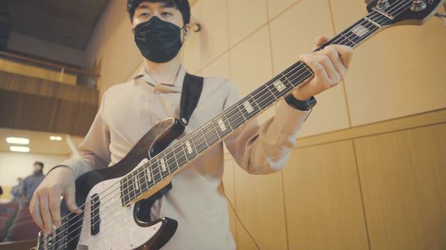 기뻐하며 왕께 & 왕의 왕 주의 주 - CCM COVER [ Bass 정진웅 ] смотреть онлайн