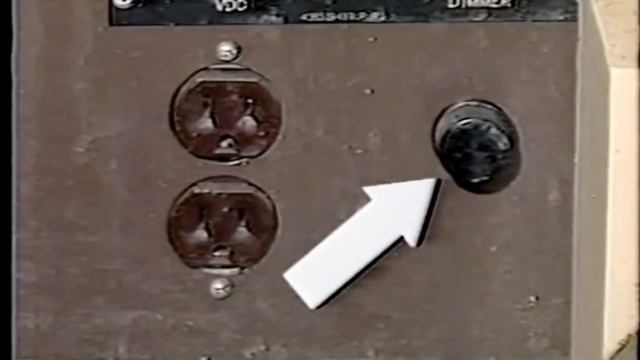 AMTRAK General Electric Genesis P42DC Locomotive Operator cab devices overview #2. смотреть онлайн