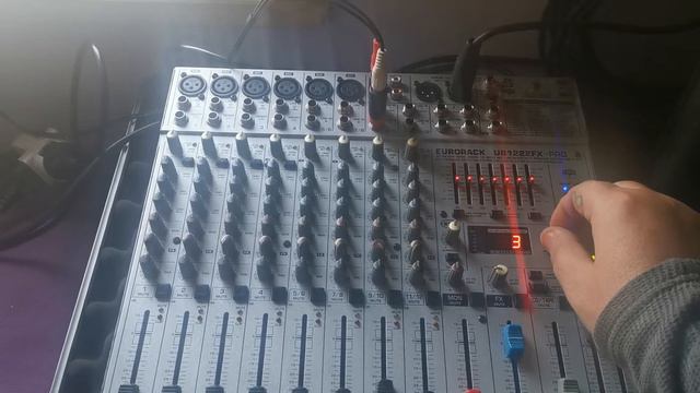 Behringer Eurorack UB1222FX-Pro