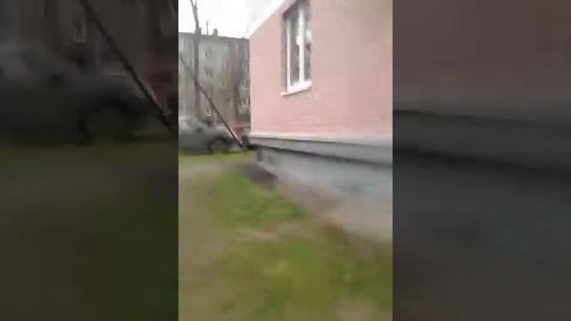 Троллим людей из подъездов #1 смотреть онлайн