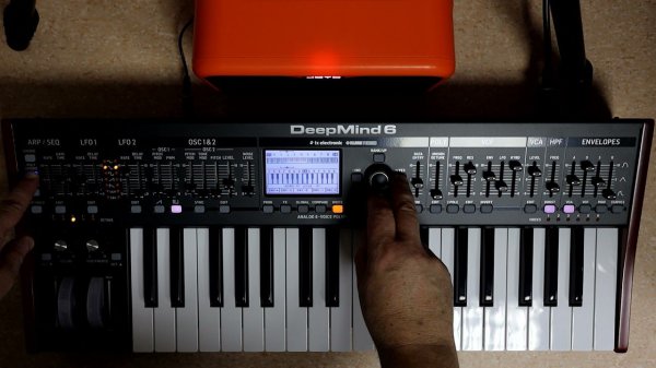 DeepMind 6: Chord и PolyChord - режимы игры аккордами