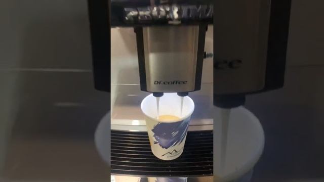 Обзор кофемашины суперавтомата PROXIMA F11 Dr.coffee смотреть онлайн