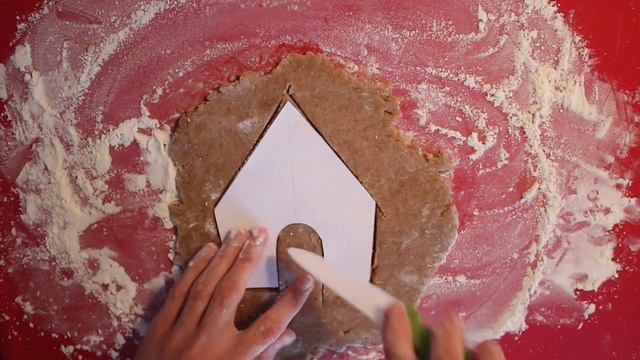 Как сделать пряничный домик? Часть 1 // GINGERBREAD HOUSE. PART 1 смотреть онлайн