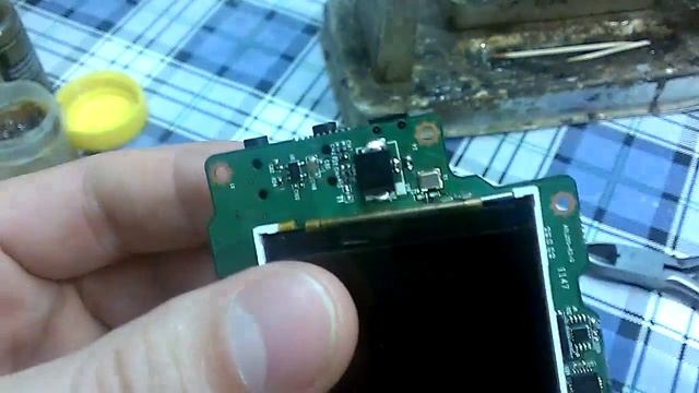 Видеорегистратор Ritmix AVR 850 не включается, ремонт. смотреть онлайн