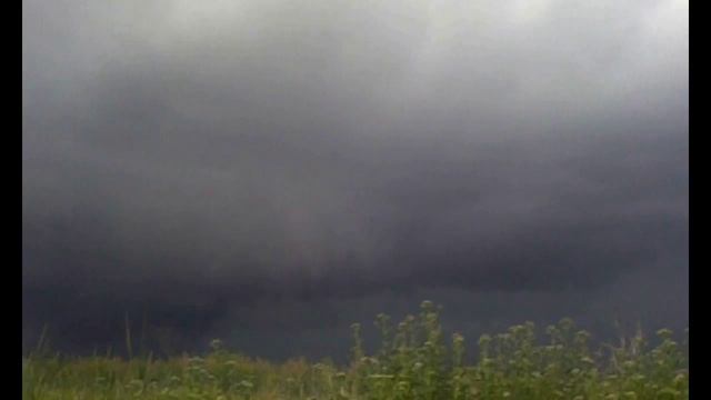 Гроза в Пологах 20.06.2015 год Шквальный ворот смотреть онлайн