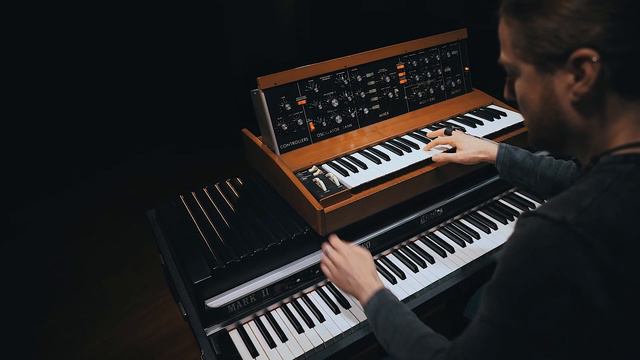 Rhodes + Moog + Marienberg Sensor Ring смотреть онлайн