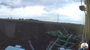 Второй день работы на Т-150К-09-25, на предпосевной культивации с ещё одни ХТЗ.