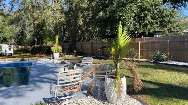 600 Royal Oak Circle - Back Yard of Home on Dead End Circle смотреть онлайн