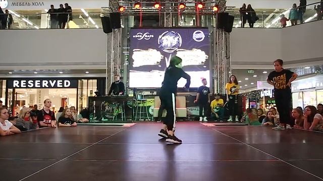 HIP-HOP AERO BATTLE 2018. JUNIORS, FINAL Кейлина Злата VS Финогенова Ангелина смотреть онлайн