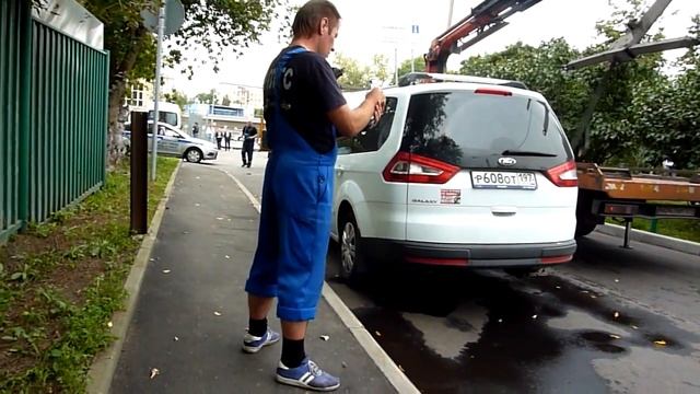Собянин к попам на Церковную горку у метро ВДНХ смотреть онлайн