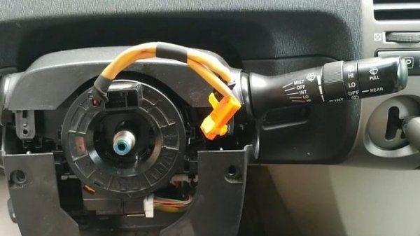 Не работают кнопки на руле - причины + ремонт