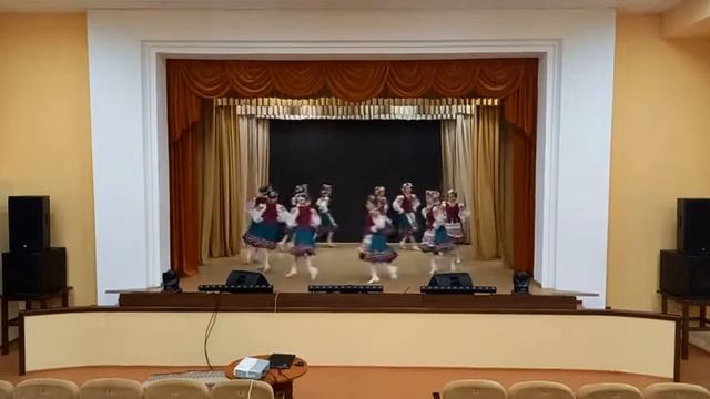 Ансамбль танца "Квецень" 9-14лет смотреть онлайн