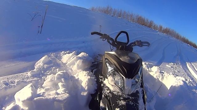 Снегоходы. Хорошо, что снега много. Залип курок газа.18+ смотреть онлайн