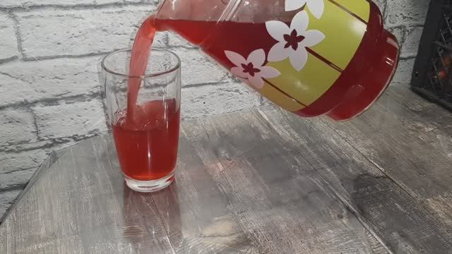 Гранатовый МОРС! Варится всего 5 минут. Самый вкусный напиток на праздник! (720p).mp4