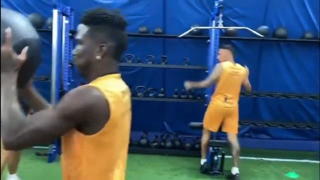 💥 DIXON ARROYO es NUEVO JUGADOR de BARCELONA SC 🔥 - BSC ya ENTRENA en EEUU en la PRETEMPORADA. 💥 смотреть онлайн