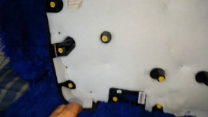 Mercedes GL 164. Демонтаж облицовки двери багажника.