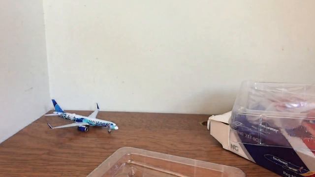 NG Models Southwest 737-800 Unboxing смотреть онлайн