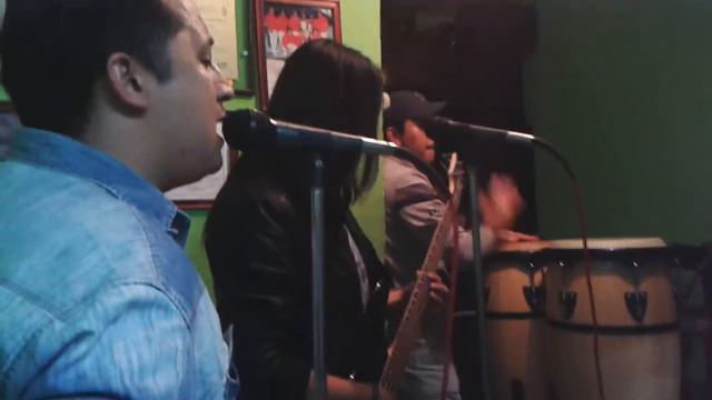 "entrega" Santiago show de Adrian sosa смотреть онлайн