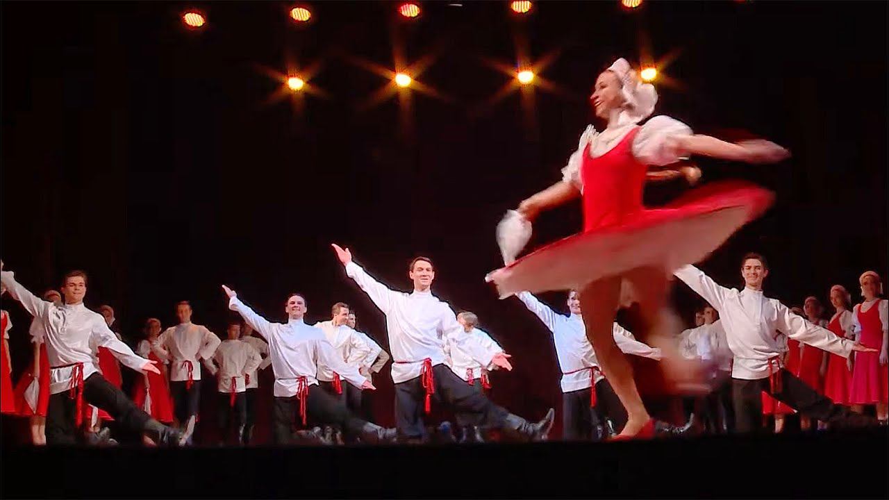 С гастролями в городе металлургов побывал Балет Игоря Моисеева. смотреть онлайн
