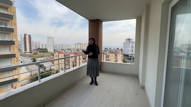 КВАРТИРА 2+1 С ОГРОМНЫМ БАЛКОНОМ / КРАСИВЫЙ КОМПЛЕКС / ВИД НА МОРЕ / Мерсин недвижимость Турция смотреть онлайн