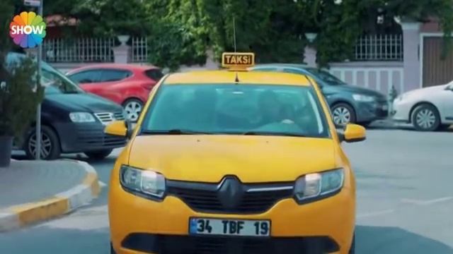 Любовь не понимает слов:Первая встреча Мурата и Хаят (1 серия). смотреть онлайн