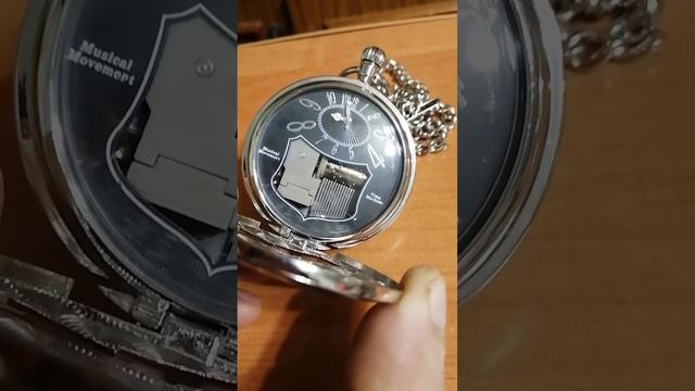 Карманные механические часы с музыкой