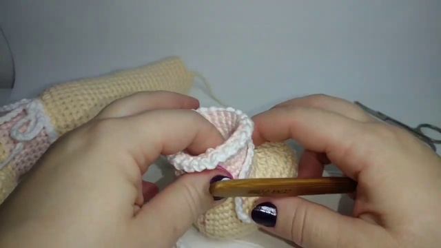 Amigurumi - Boneca Elena Grávida - Parte: 1/4 @ArtesemLinha