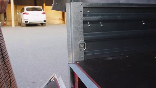 Обзор МЗСА модели 817717 исп. 022 с тентом смотреть онлайн