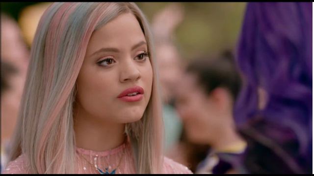 DESCENDANTS 4 The Rise Of Red Teaser 2024 With Kylie Cantrall & Dove Cameron смотреть онлайн