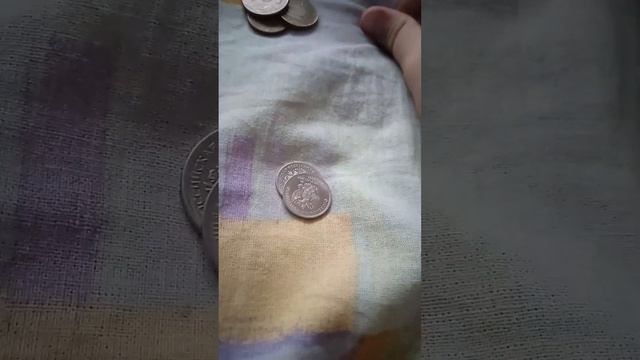 Мама дала 25 руб и папа 25 руб 1 руб остался, ка не попастся?! смотреть онлайн