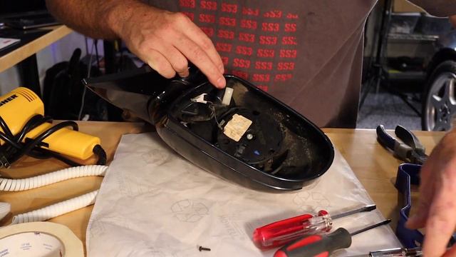 Carbon Fiber Mirror Install on my Mercedes SL55 AMG - R230 смотреть онлайн