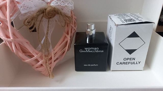 GIAN MARCO VENTURI woman смотреть онлайн