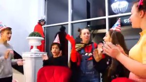 День Рождения СЕСТРЫ   Вампира!!!  ⁄ ⁄ Леди Диана