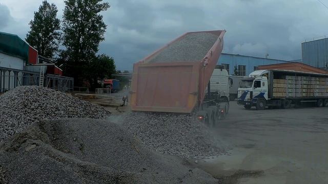 Большегруз Дальнобой ВЫГРУЗКА ТОНАР САМОСВАЛ TONAR Разгрузка смотреть онлайн