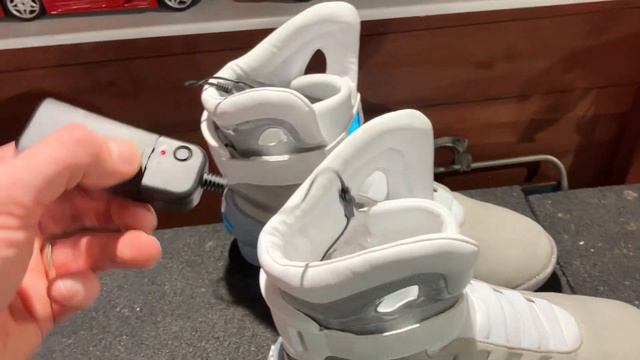 **SOLD** For Sale (NEW Video) - prototype Nike Mag AliExpress toe-mod shoes , fully upgraded смотреть онлайн