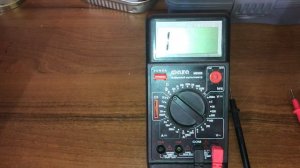 Как мультиметром измерить постоянное переменное напряжение?