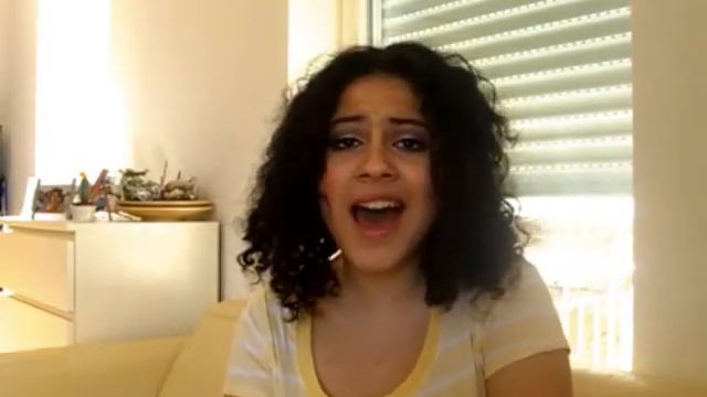 Me singing One Love by Estelle feat. David Guetta смотреть онлайн