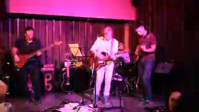 Nеизвестный Исполнитель-Октябрь/Шёпоты и крики/Так надо/Архивы/Взорвутся (Edison bar, 04.02.2017) смотреть онлайн