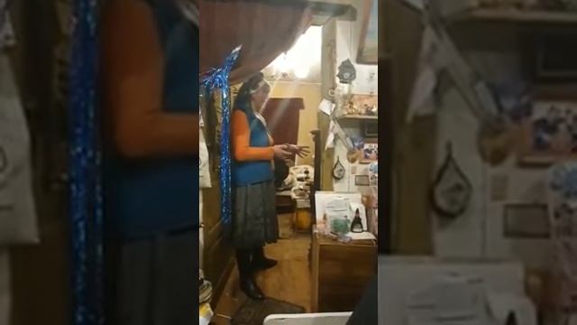 "Нехороших людей уже скушали серые волки" (с) смотреть онлайн