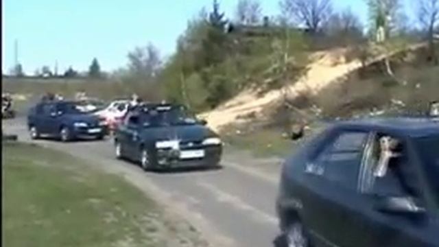 Renault 19 Start sezonu 2009 czesc I смотреть онлайн