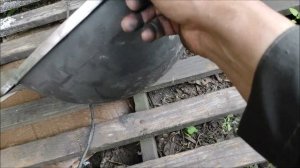 Шлифовка нового чугунного казана.