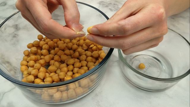 How to Peel Canned Chickpeas, 3 Different Ways смотреть онлайн