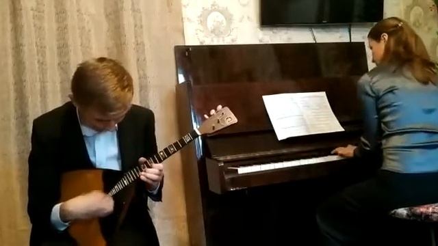 ЦВЕЛИ, ЦВЕЛИ ЦВЕТИКИ смотреть онлайн