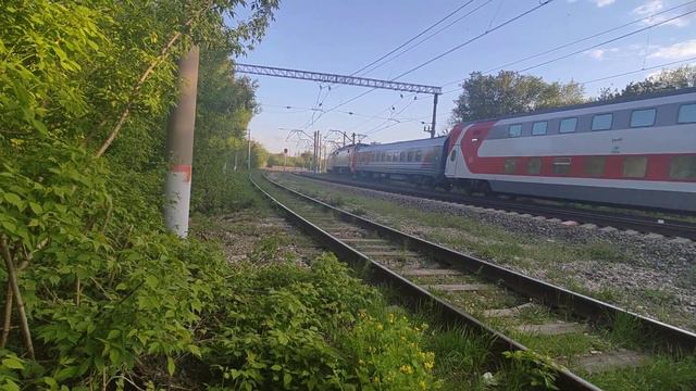 Первый Вл10у С двухэтажным поездом ВЛ10у-512 С поездом 65 Тольятти-Москва смотреть онлайн
