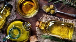 ОЛИВКОВОЕ МАСЛО. КАК ВЫБРАТЬ КАЧЕСТВЕННОЕ? МОЖНО ЛИ ЖАРИТЬ НА ОЛИВКОВОМ МАСЛЕ?